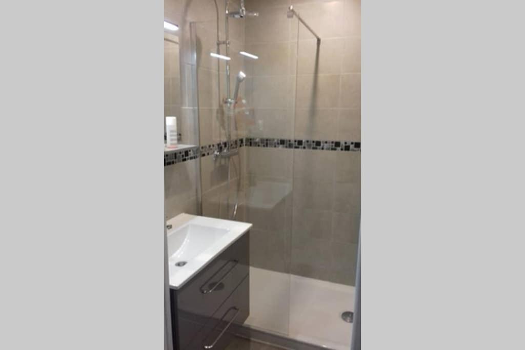 L'Escapade Parisienne Apartman Aulnay-sous-Bois Kültér fotó